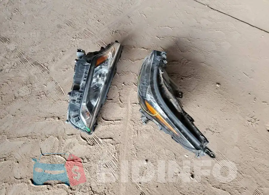 5TDZZRAHXLS021672 Photo# 13