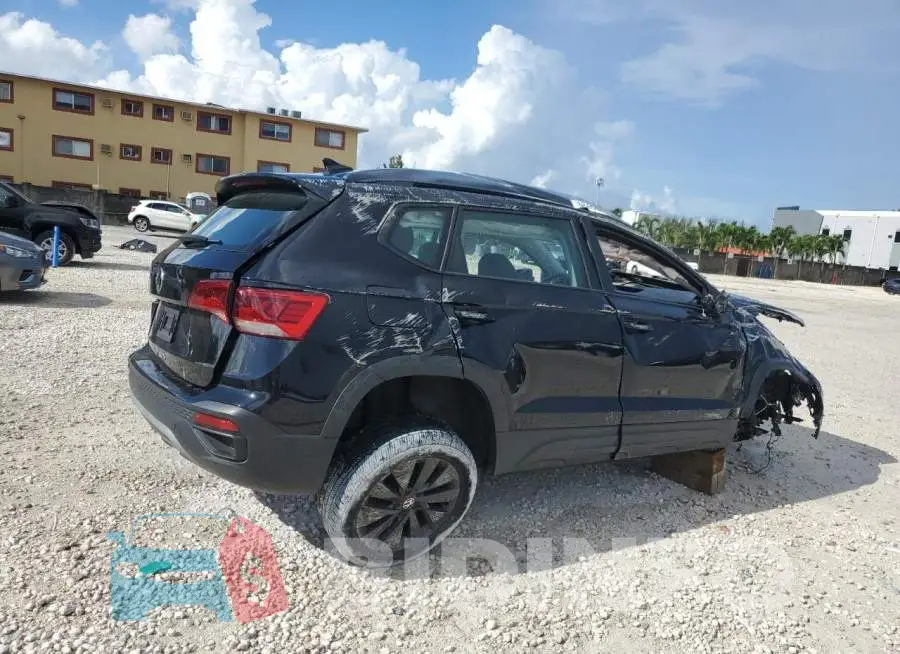 3VVCX7B26NM083214 Photo# 3