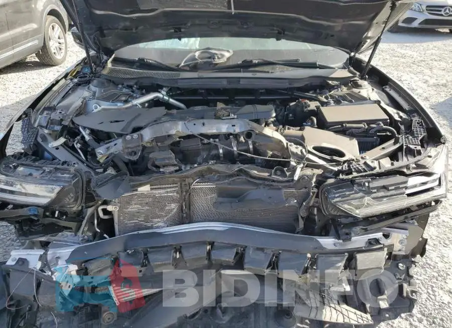 19UUB5F40RA000253 Photo# 11