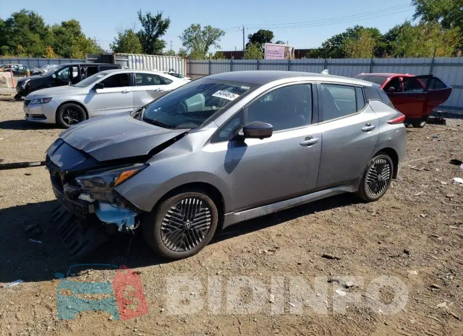 1N4CZ1CV9PC561232 Photo# 1