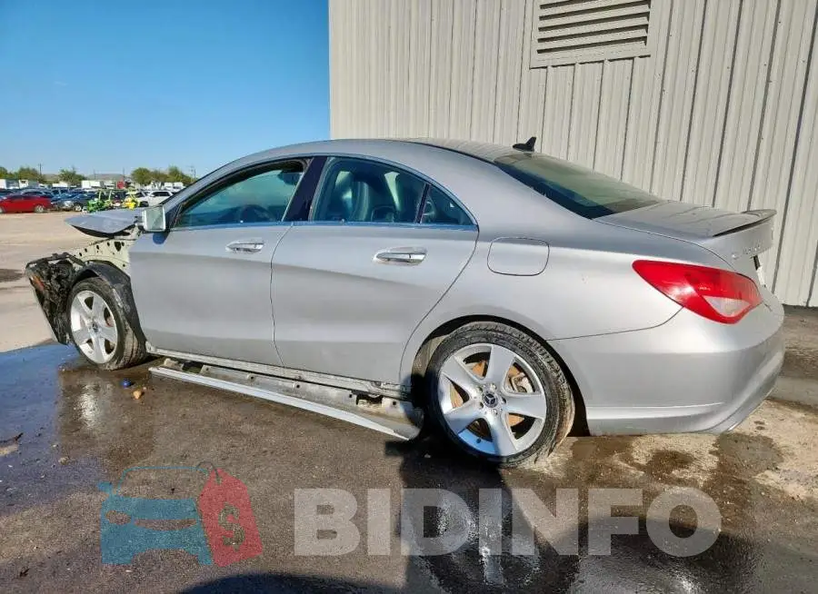WDDSJ4EB2JN570731 Photo# 2