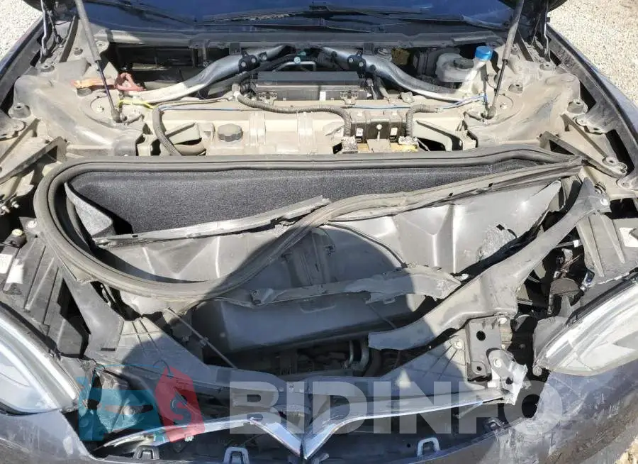 5YJSA1E21JF298132 Photo# 11