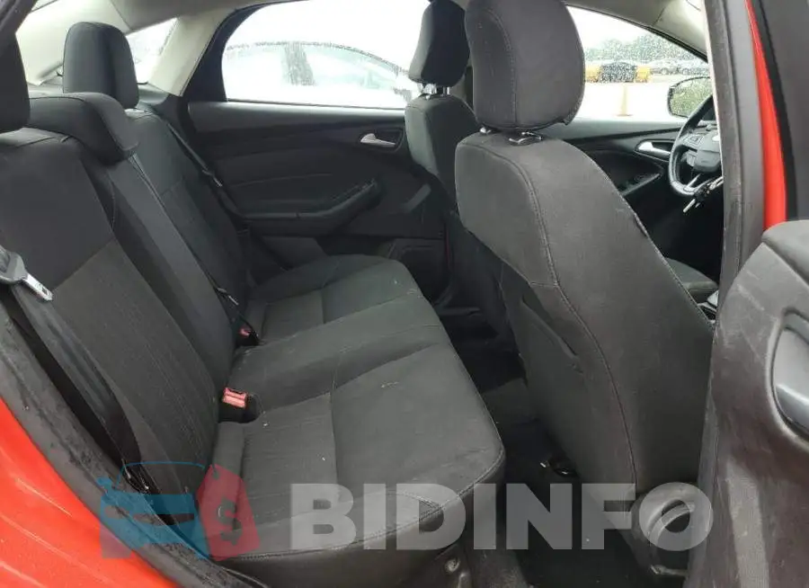 1FADP3F27HL263044 Photo# 10