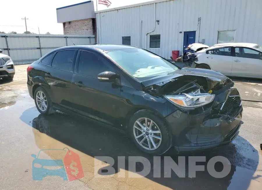 1FADP3FE9JL239196 Photo# 4