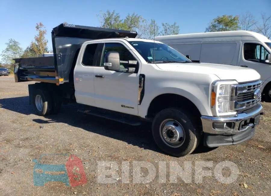 1FD8X3HT1PEC92250 Photo# 4