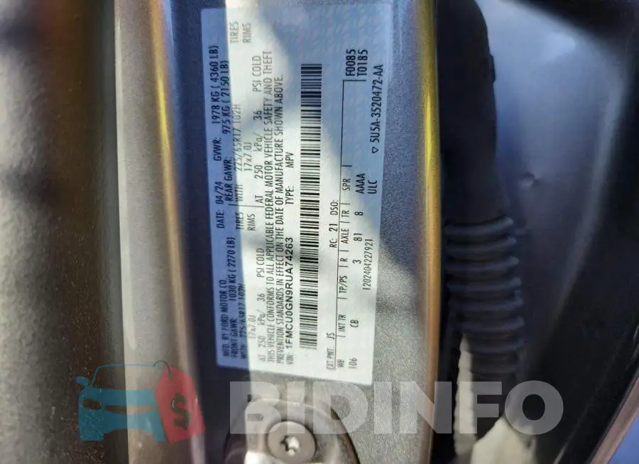 1FMCU0GN9RUA74263 Photo# 13