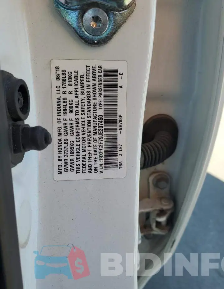19XFC2F79JE207450 Photo# 12