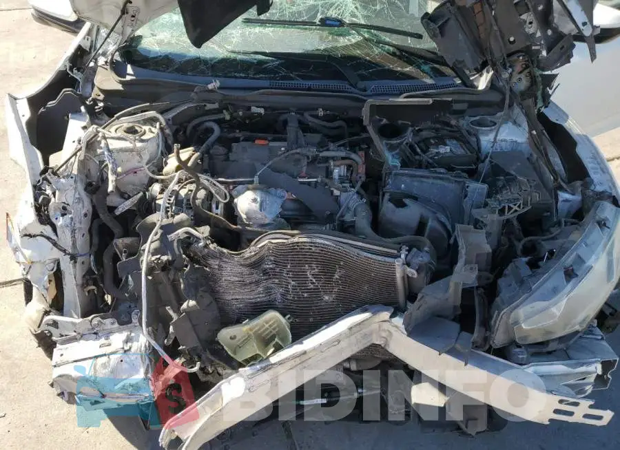 19XFC2F79JE207450 Photo# 11