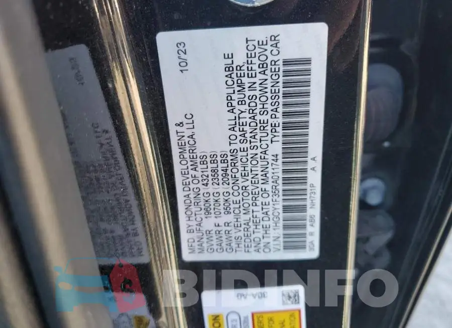 1HGCY1F35RA011744 Photo# 12