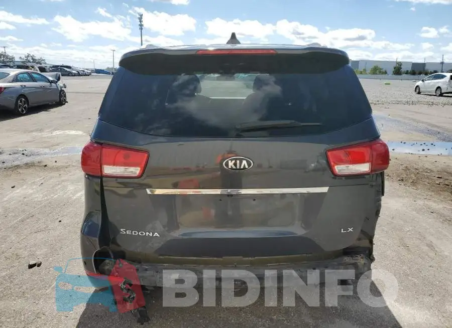 KNDMB5C1XH6328404 Photo# 6