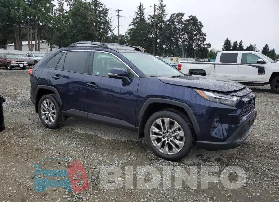2T3A1RFV6SW562752 Photo# 4