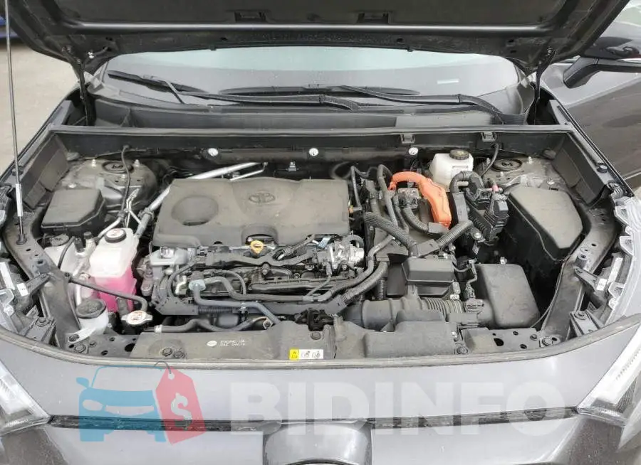 2T3E6RFV5RW064944 Photo# 11