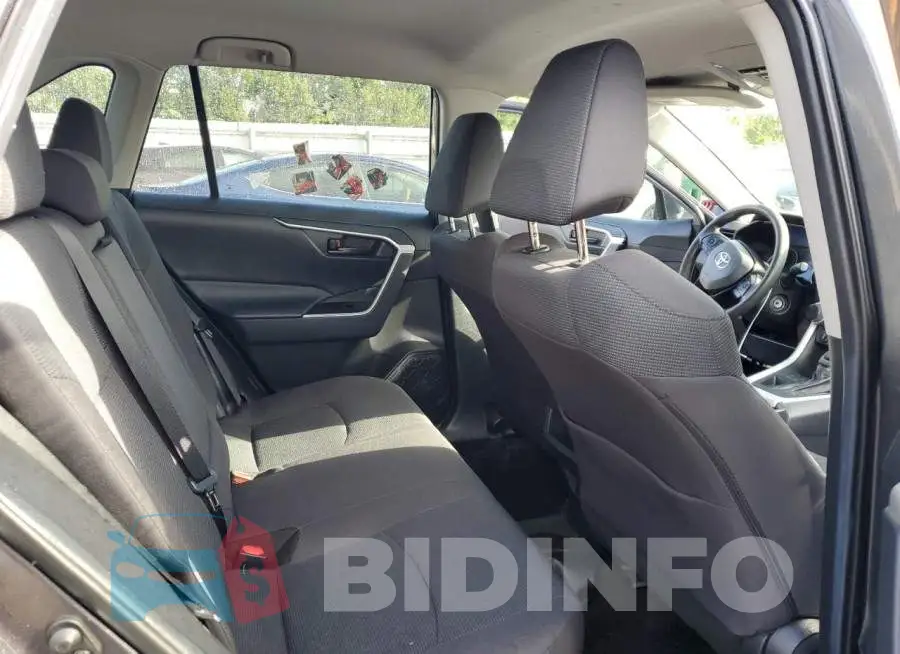 2T3K1RFV9MC127250 Photo# 11