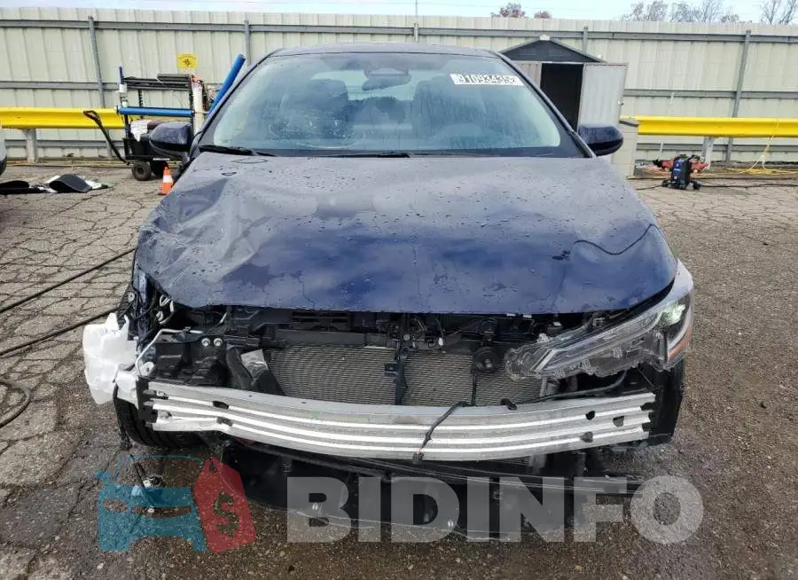 5YFB4MDE8SP310643 Photo# 5