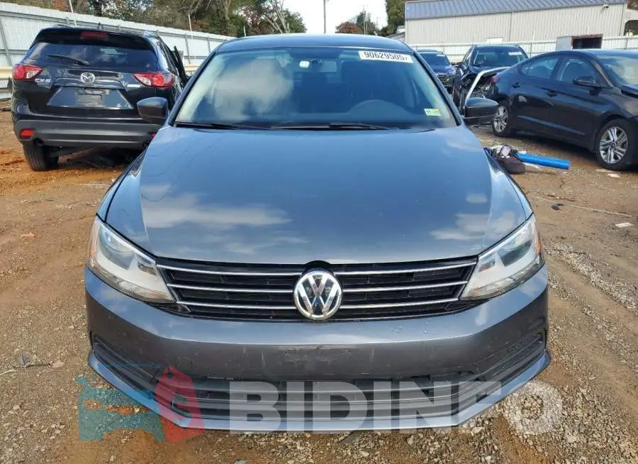 3VW267AJ5GM272393 Photo# 5
