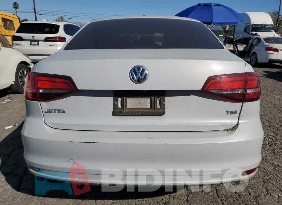 3VW2B7AJ2HM316976 Photo# 6