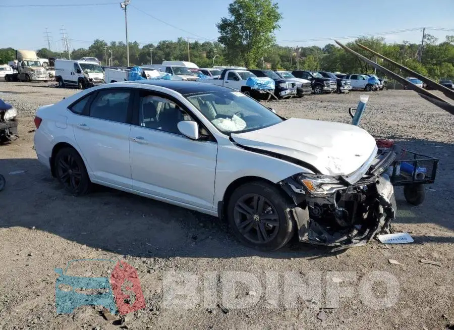 3VW7M7BU6RM033894 Photo# 4