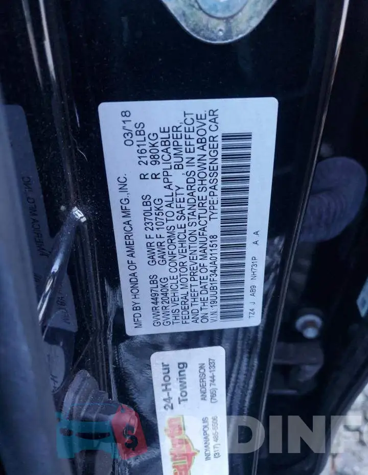 19UUB1F34JA011518 Photo# 12
