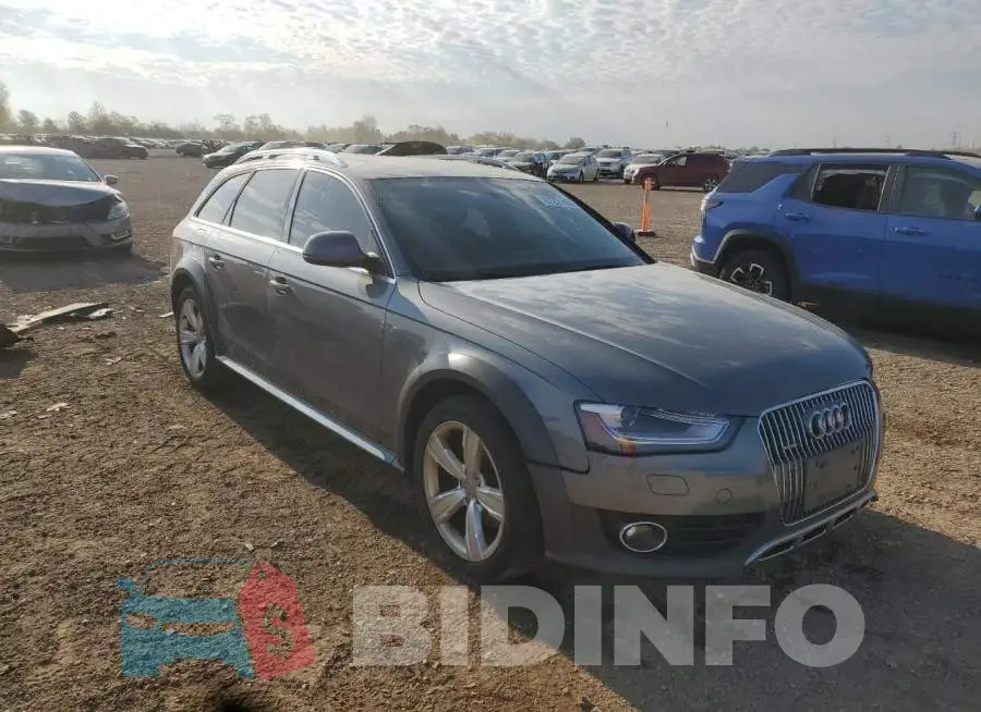 WA1UFAFL4GA017115 Photo# 4