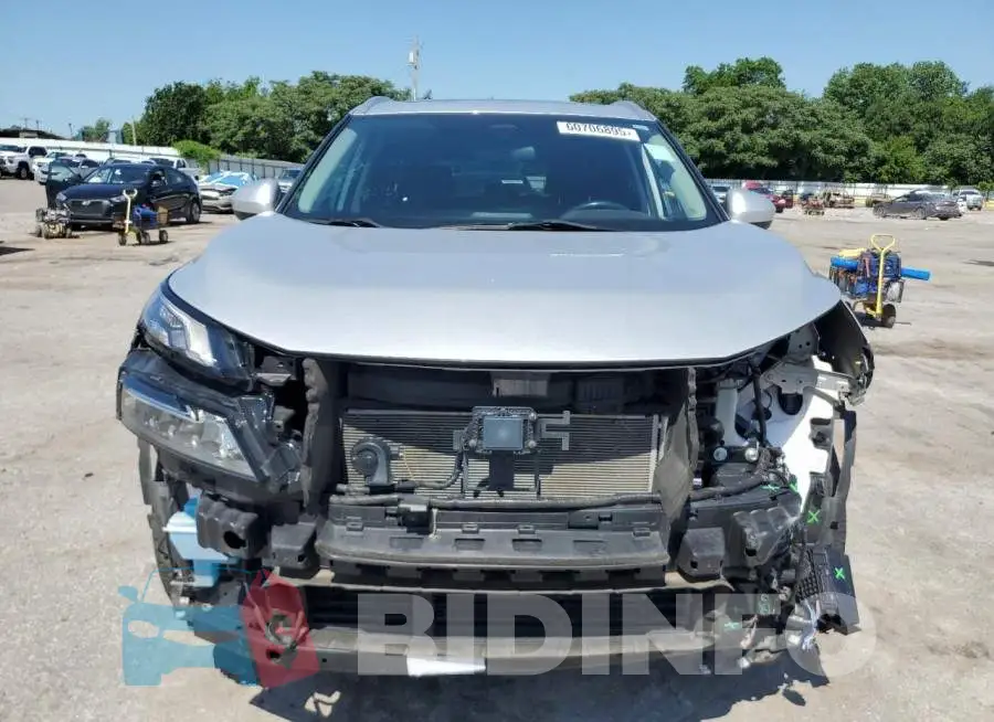 5N1BT3BA6PC891357 Photo# 5