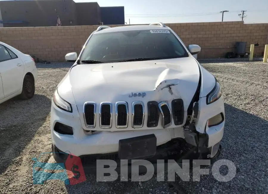 1C4PJLLB5JD511692 Photo# 5