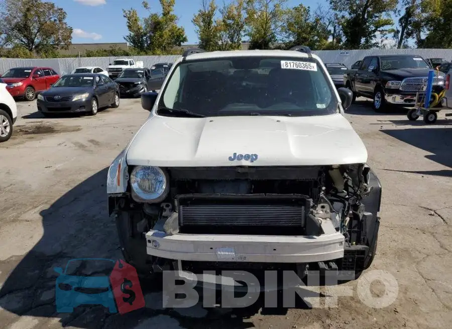 ZACCJAAB7HPF57283 Photo# 5