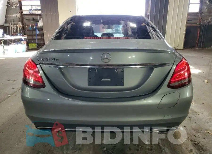 55SWF4HB4GU148104 Photo# 6