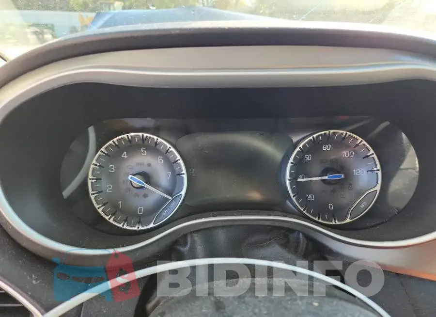 2C4RC1BG7NR141272 Photo# 9