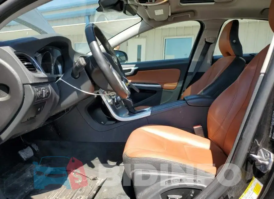 LYV402TK7HB195474 Photo# 7