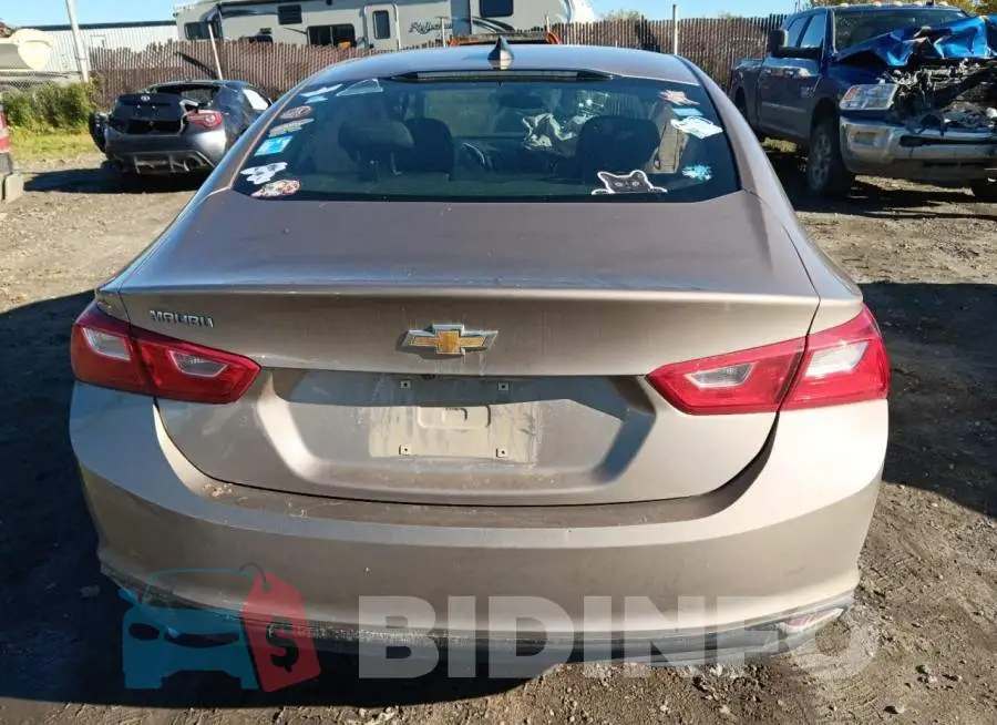 1G1ZB5ST5NF117236 Photo# 6