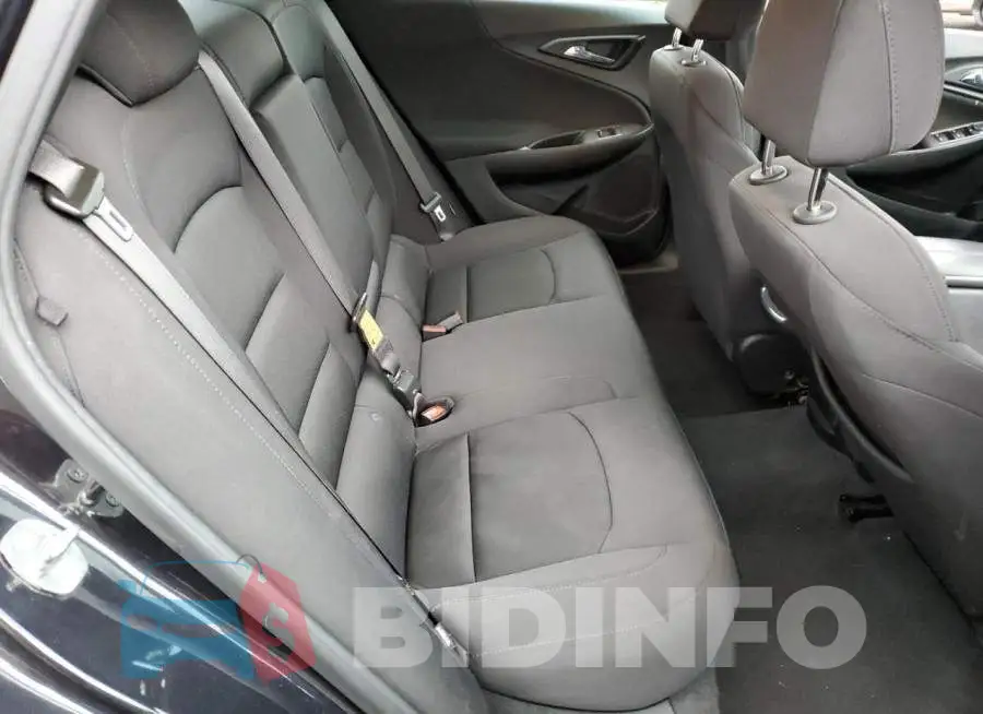 1G1ZD5ST8PF137719 Photo# 10