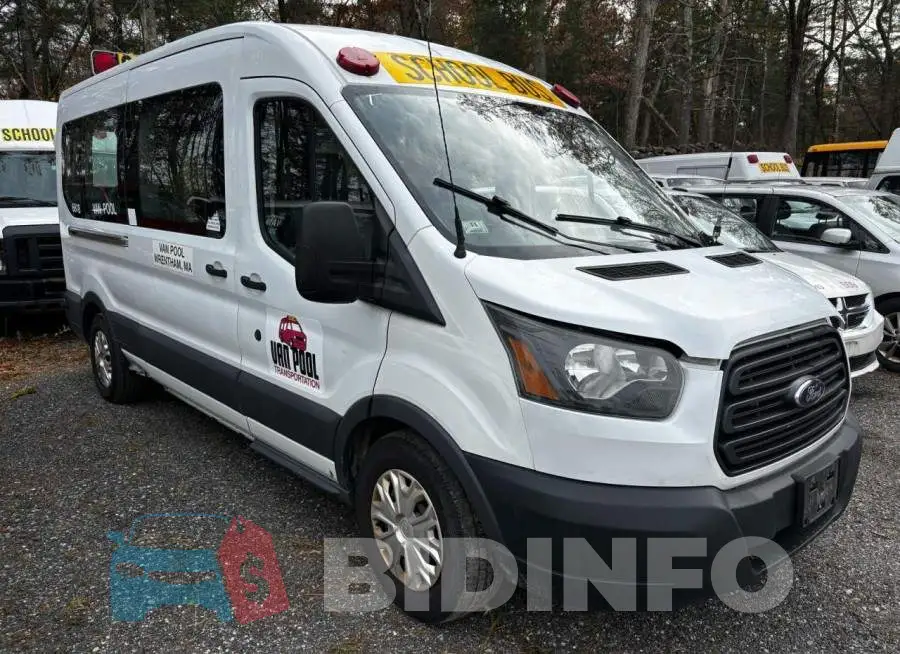 1FBZX2CM4GKA66115 Photo# 1