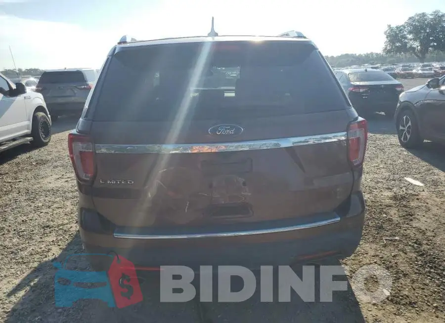 1FM5K8F82JGB67475 Photo# 6