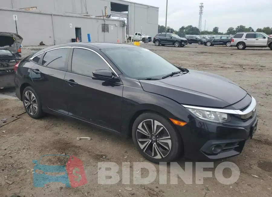 19XFC1F77HE210545 Photo# 4