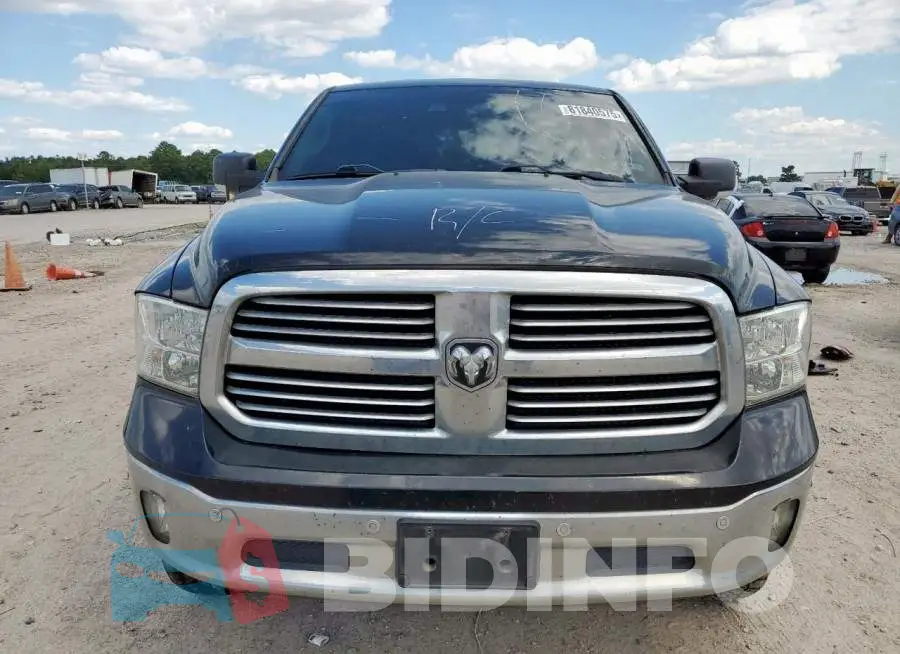 1C6RR6TT2JS153966 Photo# 5