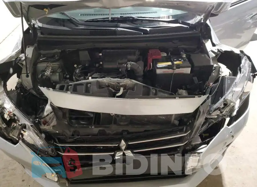 ML32AUHJ4RH034048 Photo# 11