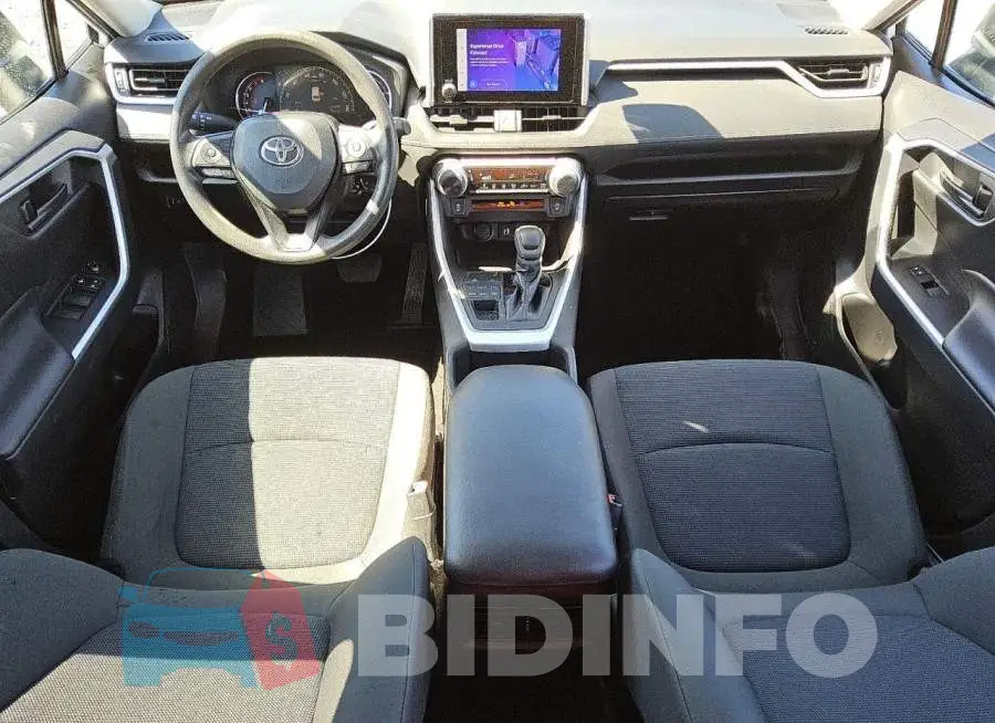 2T3G1RFV9RC481783 Photo# 8