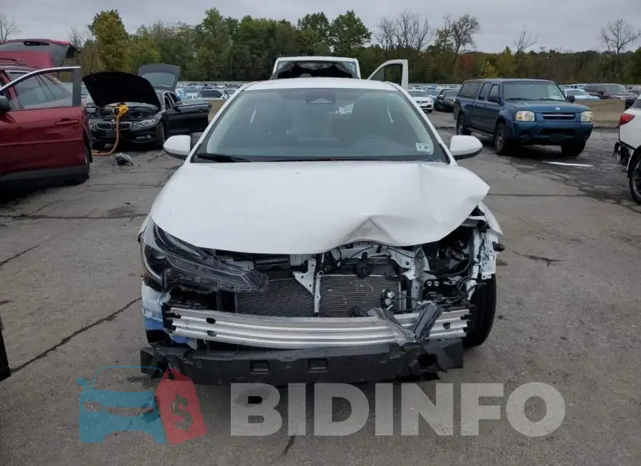 5YFB4MDE9SP289947 Photo# 5