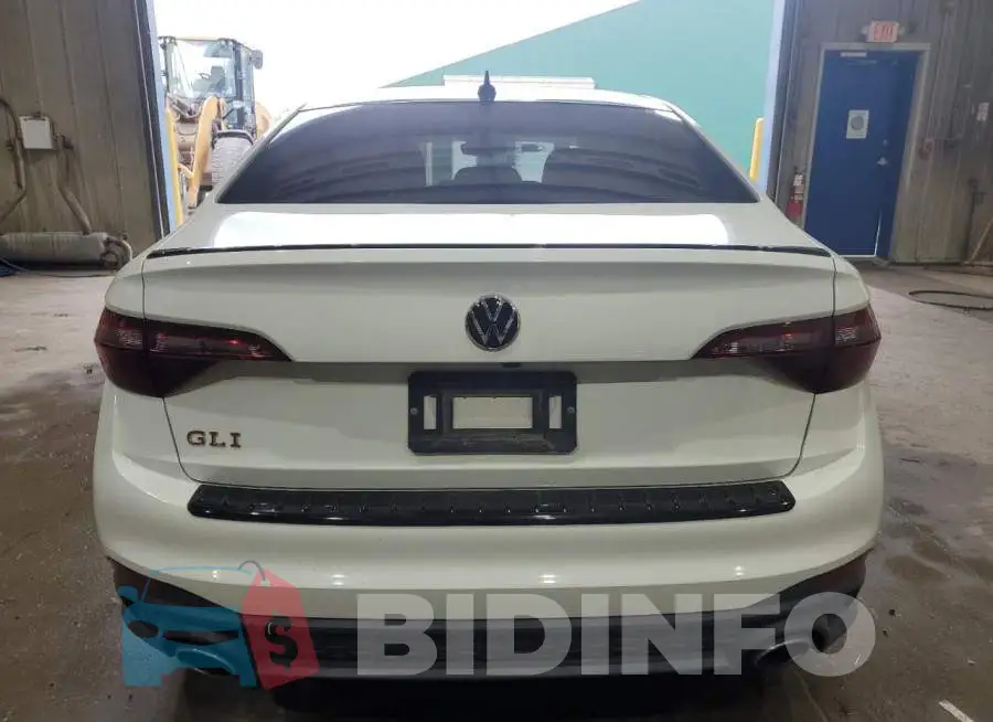 3VW2T7BU7RM023887 Photo# 6