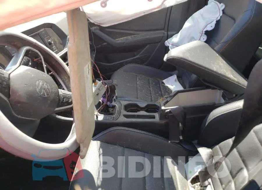 3VW7M7BU1NM031237 Photo# 7
