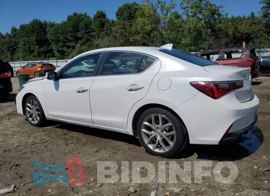 19UDE2F35MA004840 Photo# 2