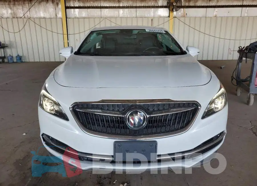 1G4ZR5SS3HU121338 Photo# 5