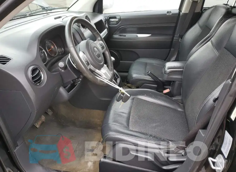1C4NJDEB3GD714180 Photo# 7