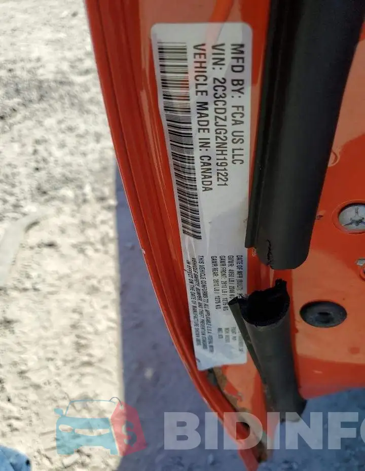 2C3CDZJG2NH191221 Photo# 12