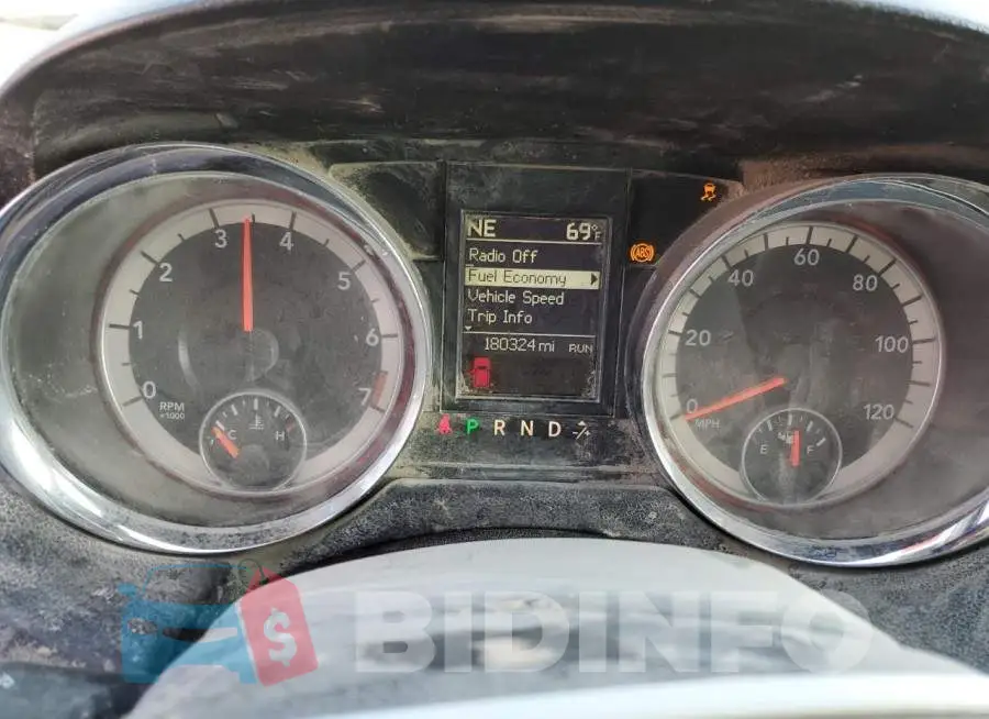 2C4RDGEG4KR511262 Photo# 9