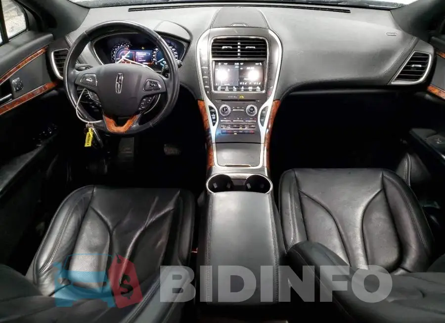 2LMPJ8LR8JBL39321 Photo# 8
