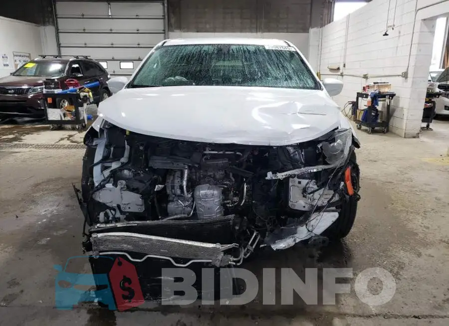 2C4RC1FG1LR158320 Photo# 5