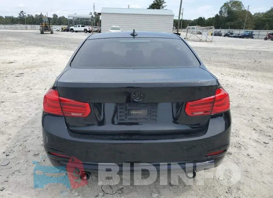 WBA8B3G58GNT62586 Photo# 6