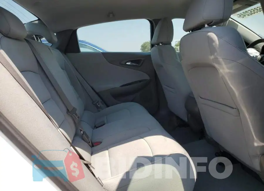 1G1ZB5STXNF190702 Photo# 10