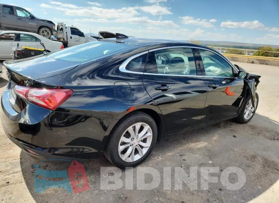 1G1ZD5ST6NF140132 Photo# 3